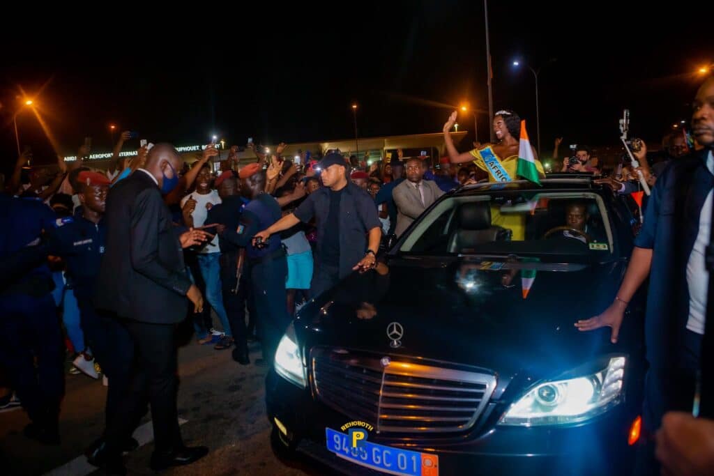 Olivia Yacé raconte son sacre à Miss Monde: Son parrain était dans la salle