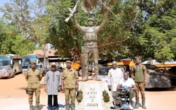 Burkina : un monument pour les héros de la gendarmerie nationale inauguré - Afrique sur 7