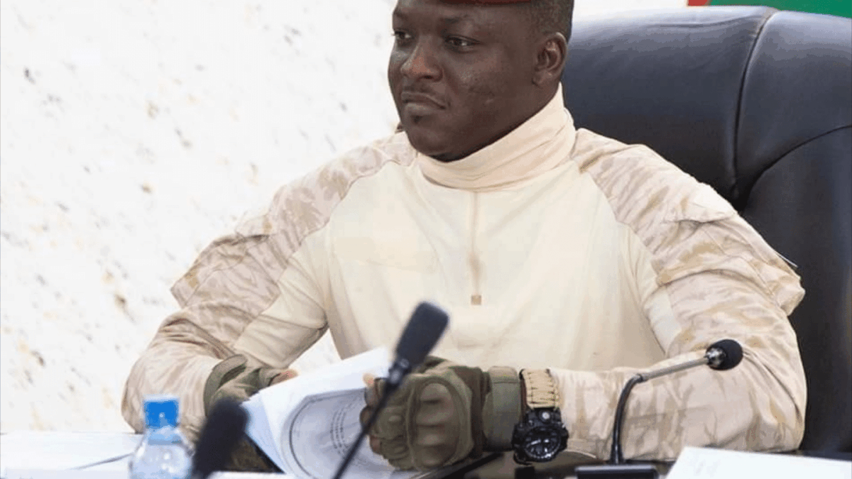 Burkina Faso : 21 agents de l'Etat radiés