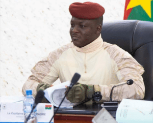 Burkina Faso : 21 agents de l'Etat radiés