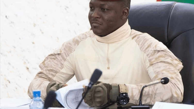 Burkina Faso : 21 agents de l'Etat radiés