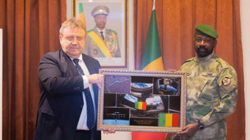 Mali: tête-à-tête entre l’ambassadeur russe et Assimi Goita