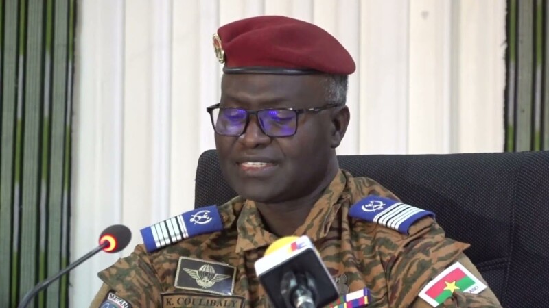 Burkina Faso : le ministre de la Défense lance un appel aux troupes