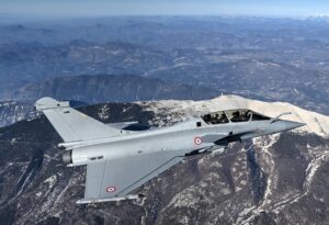 La France commande 42 avions de combat Rafale