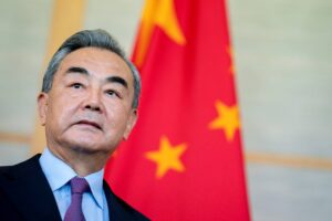 Le chef de la diplomatie chinoise Wang Yi annoncé en Côte d’Ivoire