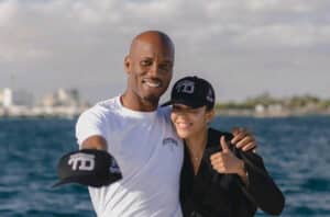 CAN 2023-Victoire des Eléphants : Didier Drogba la célèbre à bord d’un avion