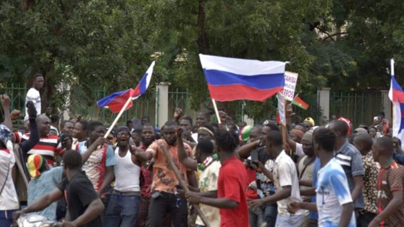 Le Burkina Faso compte sur la Russie pour vaincre ses ennemis