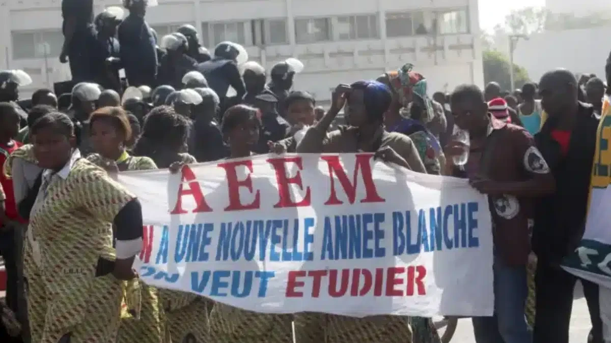 Mali : le gouvernement dissout l'association des élèves et étudiants