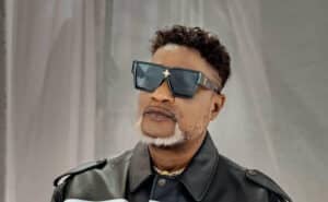 RDC : Koffi Olomidé renonce à sa candidature de sénateur