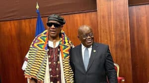 Le chanteur américain, Stevie Wonder fait citoyen ghanéen