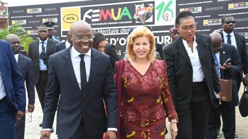 Côte d’Ivoire : La Première Dame Dominique Ouattara annonce les couleurs du FEMUA 16