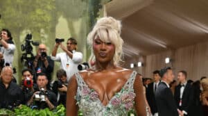 Etats-Unis : Aya Nakamura fait sensation au Met Gala 2024