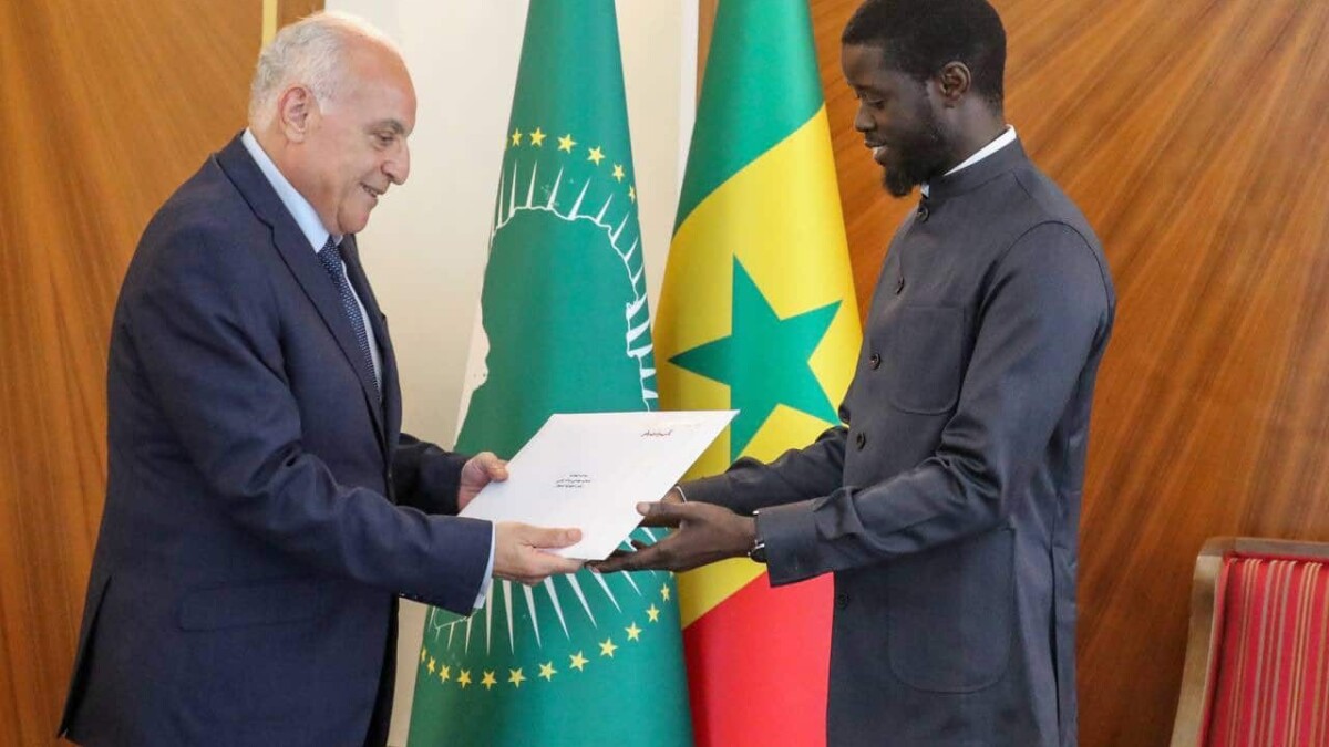 Sénégal : Diomaye Faye a reçu le chef de la diplomatie algérienne, porteur d'un message de Tebboune