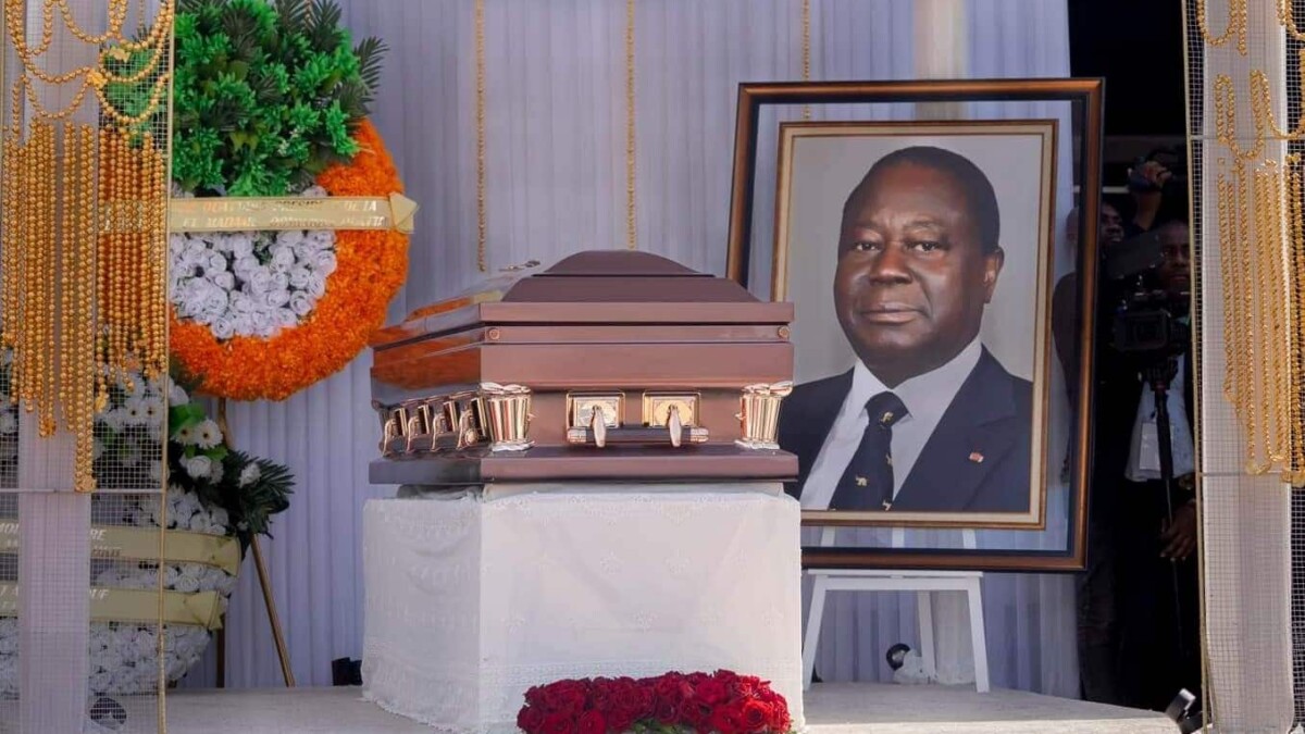 Côte d'Ivoire : Alassane Ouattara présent à la messe de requiem du feu Henri Konan Bédié (photos)