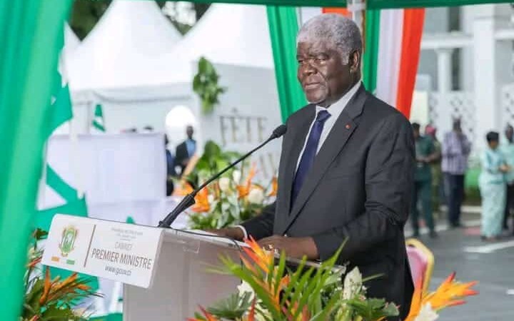 Côte d'Ivoire : Robert Beugré Mambé présente les avancées économiques et sociales du pays