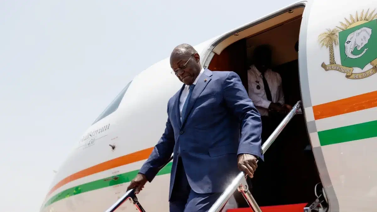 Sommet de l'Organisation de Coopération Islamique : Tiémoko Meyliet Koné représente Ouattara à Banjul
