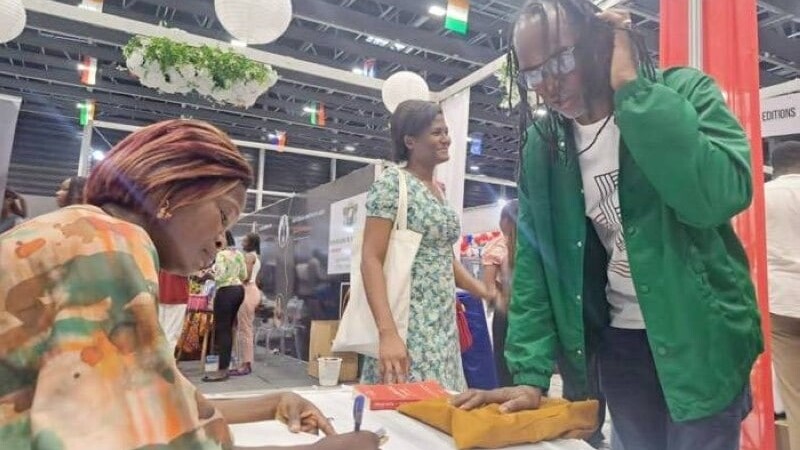 Littérature : Emeline Péhé Amangoua dépeint les problèmes socio-économiques du pays dans ‘’Regard sur une Côte d’Ivoire en pleine mutation’’