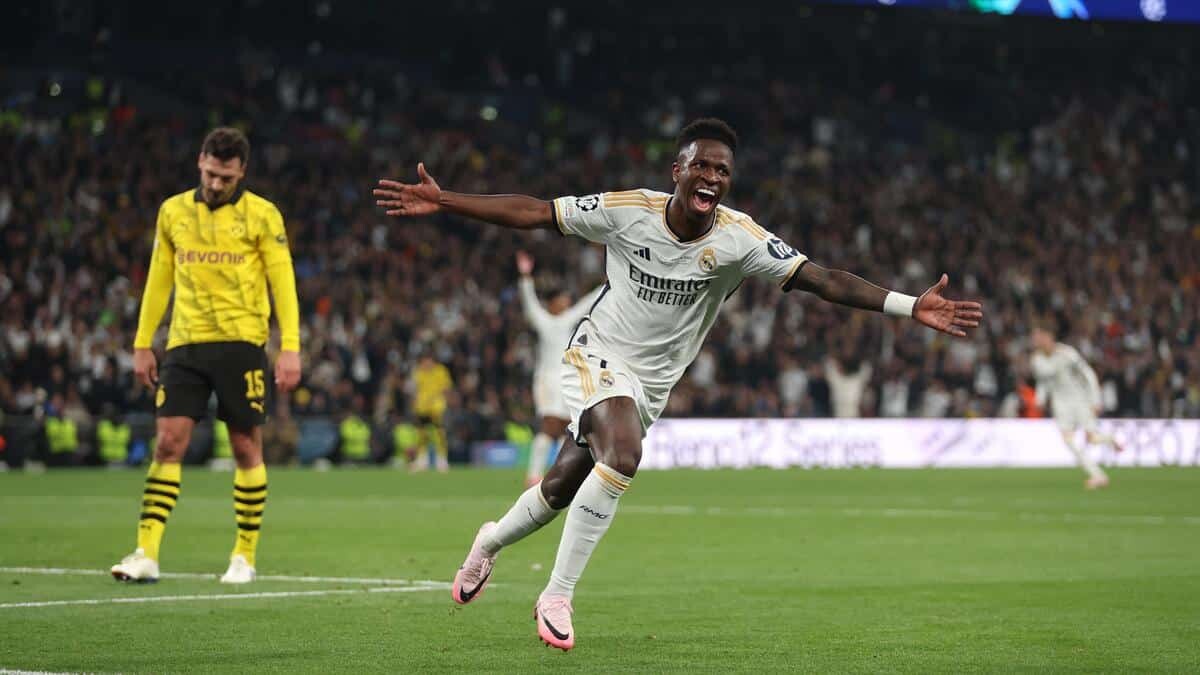 Globe Soccer Awards 2024 : Vinicius Jr doublement récompensé
