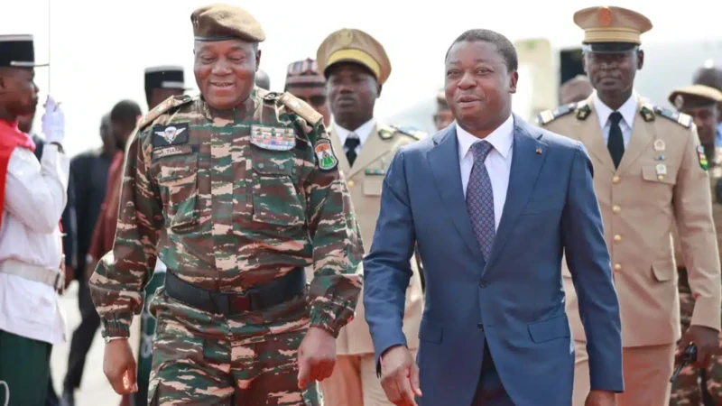 En crise avec le Bénin, le Niger se tourne vers le Togo