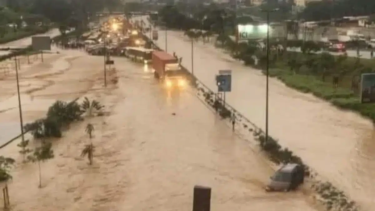 Côte d'Ivoire : 11 morts dans les intempéries à Abidjan (bilan actualisé)