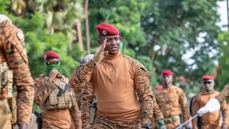Burkina Faso : Ibrahim Traoré lance la construction de 1000 logements sociaux