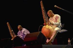 Sidiki Diabaté inconsolable suite au décès de son père Toumani Diabaté