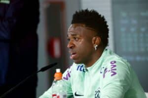 « C’était ma faute, je m’en excuse », Vinicius Jr réagit à l'élimination du Brésil de la Copa America