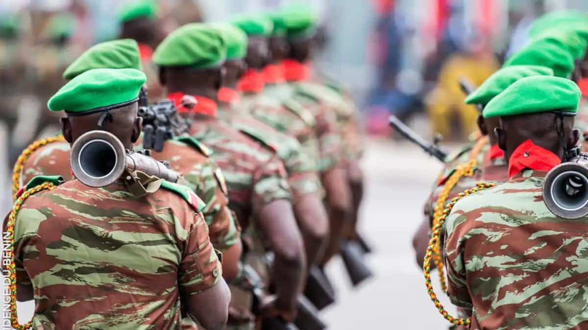 Bénin : pas de drapeau en berne après les attaques, le gouvernement répond