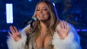 Mariah Carey pelure sa mère et sa sœur décédées le même jour
