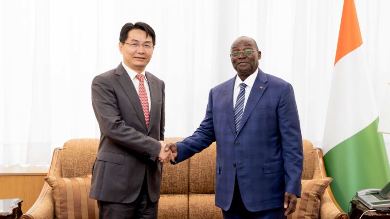 Tiemoko Koné reçoit l'ambassadeur de la Chine en Côte d'ivoire