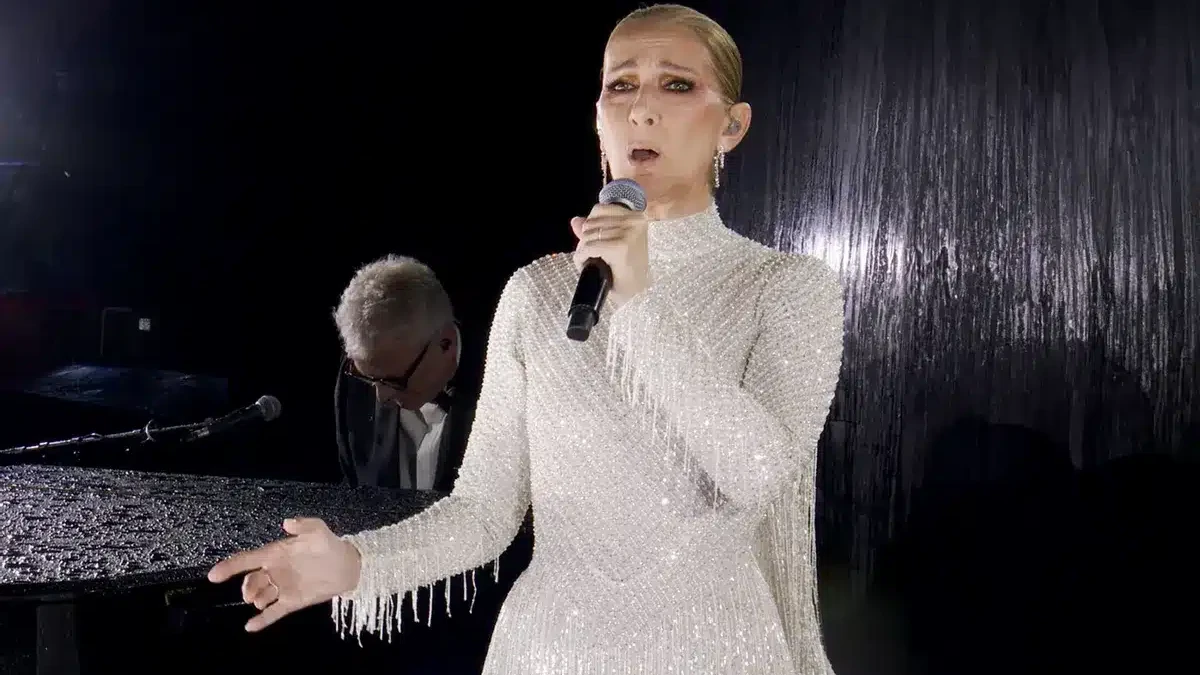 céline-dion à la cérémonie d'ouverture des JO Paris 2024