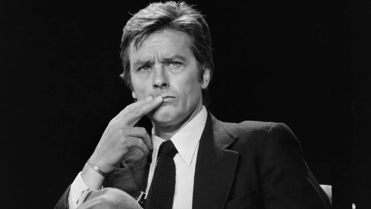 Alain Delon enterré en toute discrétion dans sa propriété du Loiret