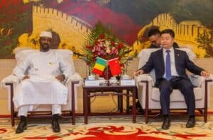 Mali : Assimi Goïta s'équipe avant le Forum Chine-Afrique