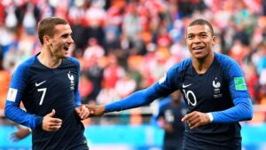 Equipe de France : le bel hommage de Mbappé à Griezmann