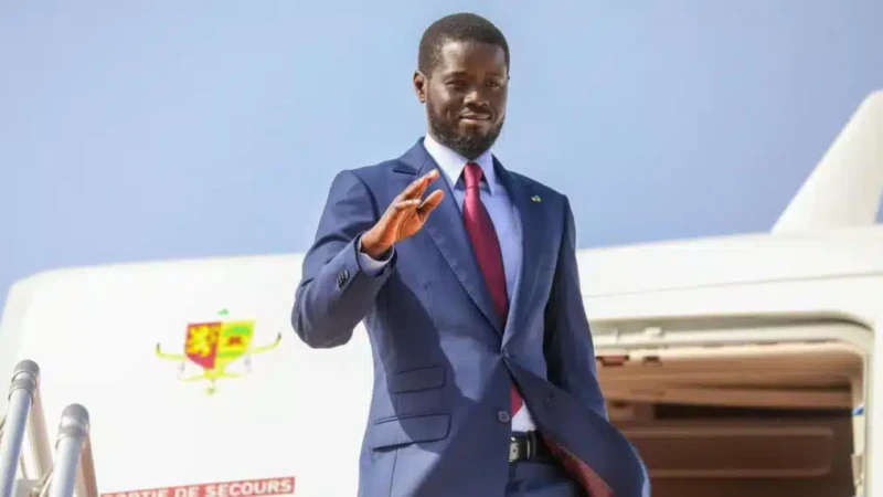 Sénégal : Bassirou Diomaye s'envole pour l'Arabie Saoudite