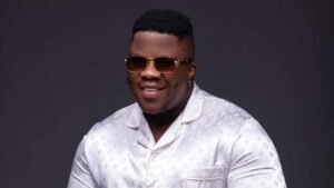 Apoutchou National toujours en prison : la détresse de sa mère BLEU Brigitte