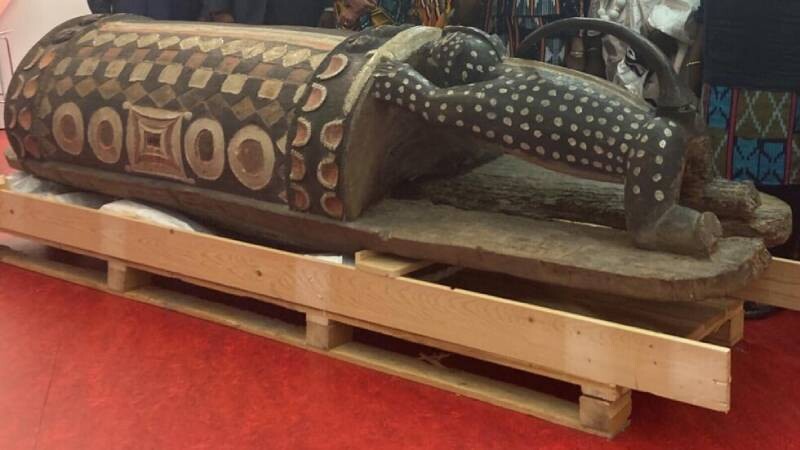 France : le parlement vote la restitution du tambour parleur ivoirien