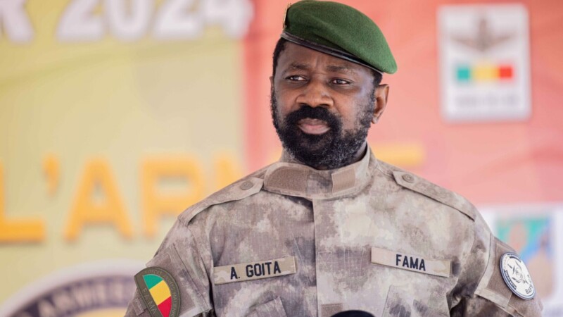 Mali : Assimi Goïta veut valoriser l'or et le coton du pays