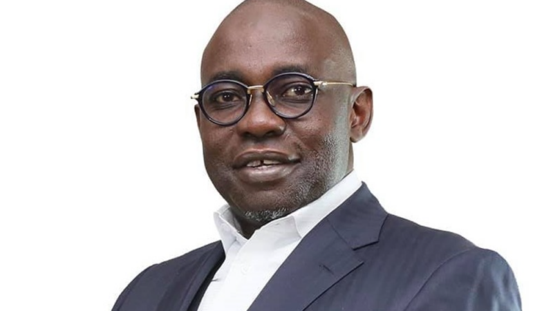 Sénégal : l'ex-ministre Samuel Sarr, interpellé à l'AIBD et placé en garde à vue