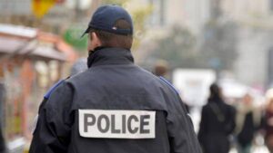 Un jeune homme v*olé dans les toilettes d'un centre commercial