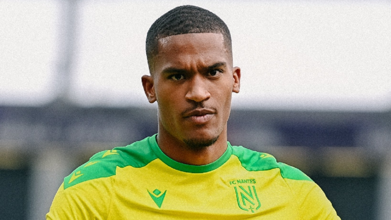 Burkina Faso : la FBF réagit aux rumeurs sur les exigences financières d'Alban Lafont