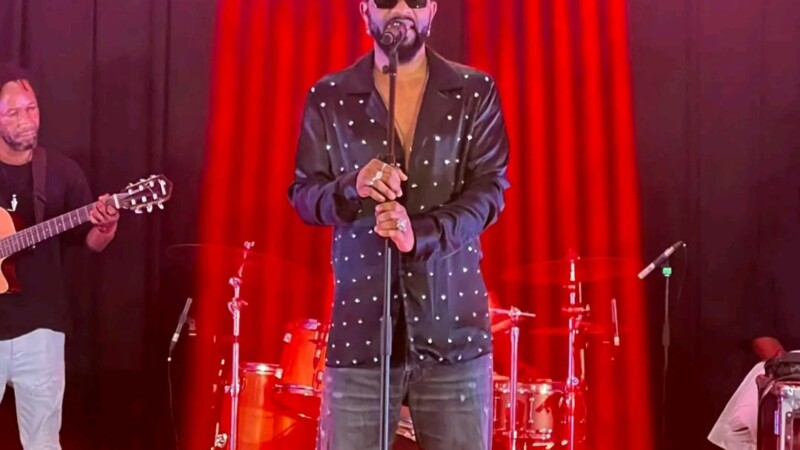 Fally Ipupa en concert à Abidjan