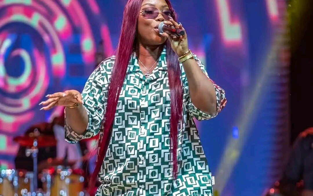 Roseline Layo