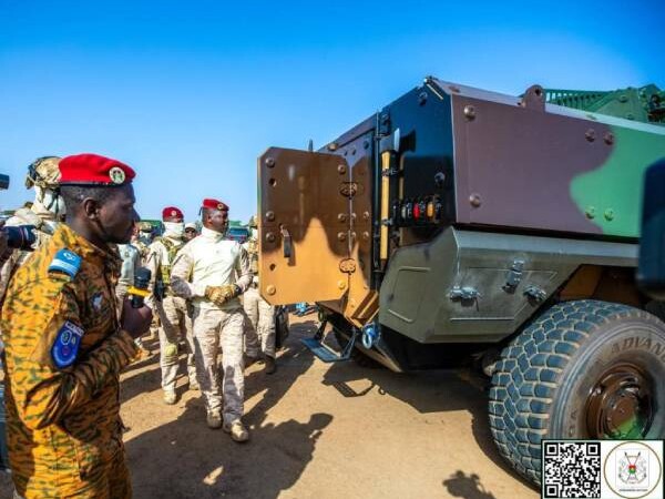 Le Burkina Faso reçoit une importante quantité de blindés chinois
