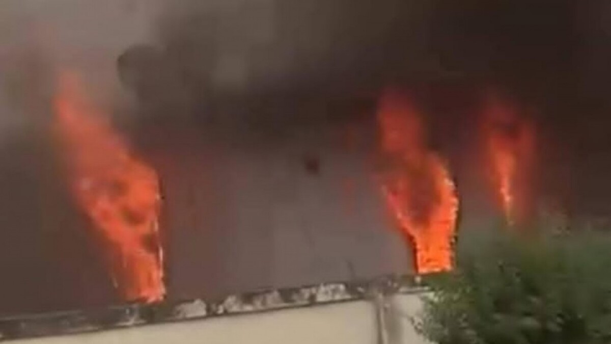 Côte d'Ivoire : au moins 100 arrestations après l'incendie de la gendarmerie de Bettié