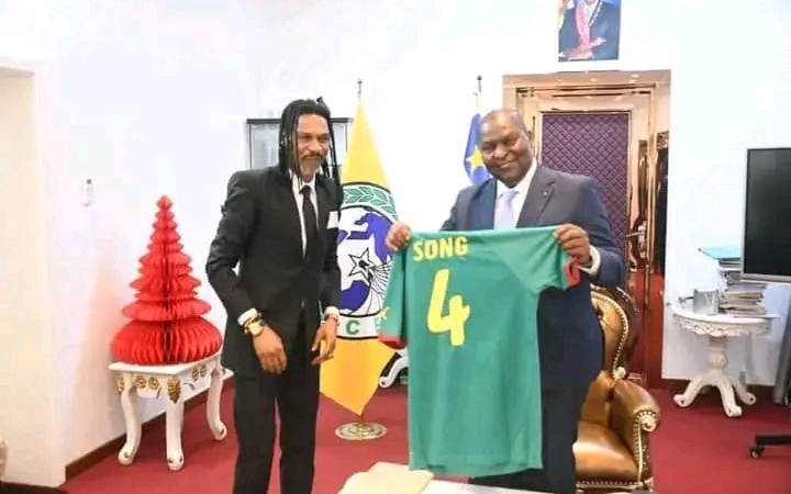 Centrafrique : Rigobert Song signe enfin son contrat avec les Fauves