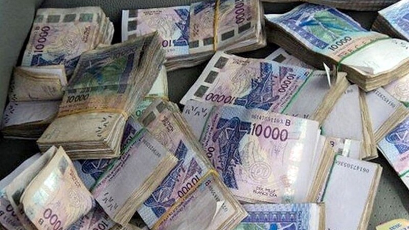 Sénégal : plus de 2 milliards FCFA de faux billets saisis, 4 suspects arrêtés