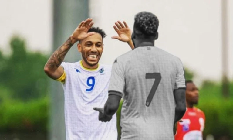 Réaction d'Aubameyang au décès d'Aaron Boupendza