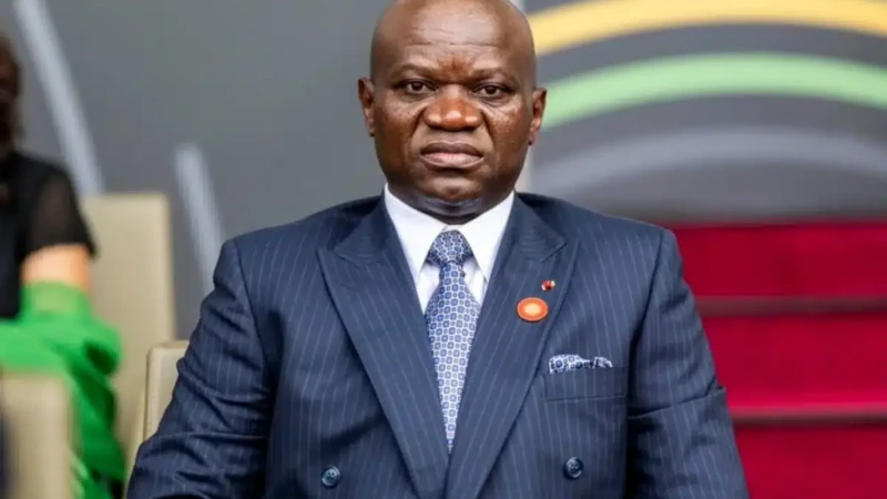 Gabon : le Gouvernement assume la coupure des réseaux sociaux