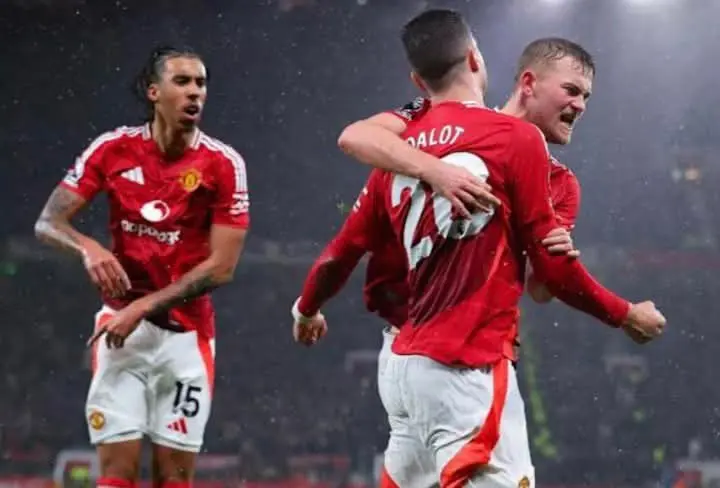 Manchester United : six raisons de croire au sacre en Ligue Europa 3 fb img 1747778977585 1